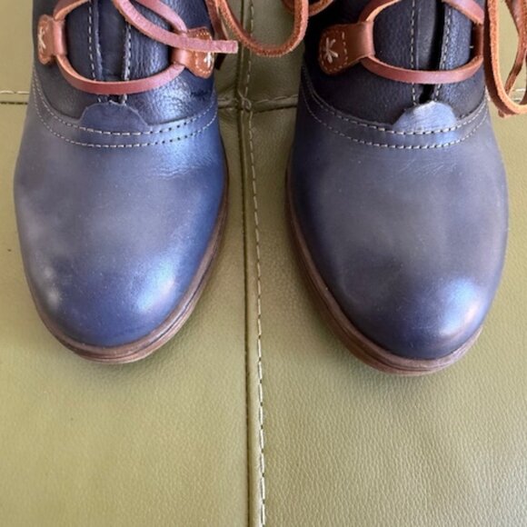 Pikolinos navy lace up boot size 42 (US W 11) - Picture 2 of 7